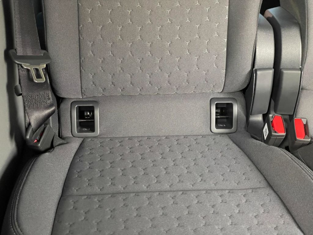 Used Ford Tourneo Custom 2024 for sale - 77200620: Photo 24