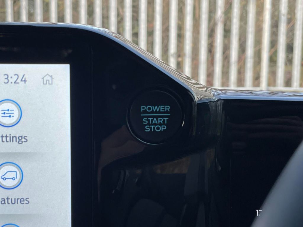 Used Ford Tourneo Custom 2024 for sale - 77200620: Photo 42