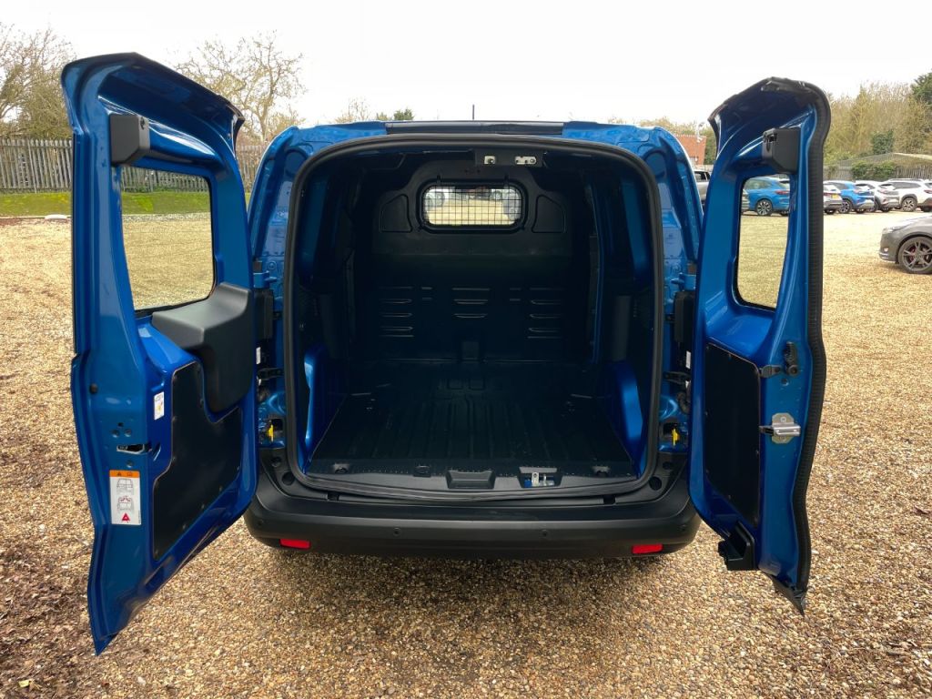 Used Ford Transit Courier 2024 for sale - 77679899: Photo 14