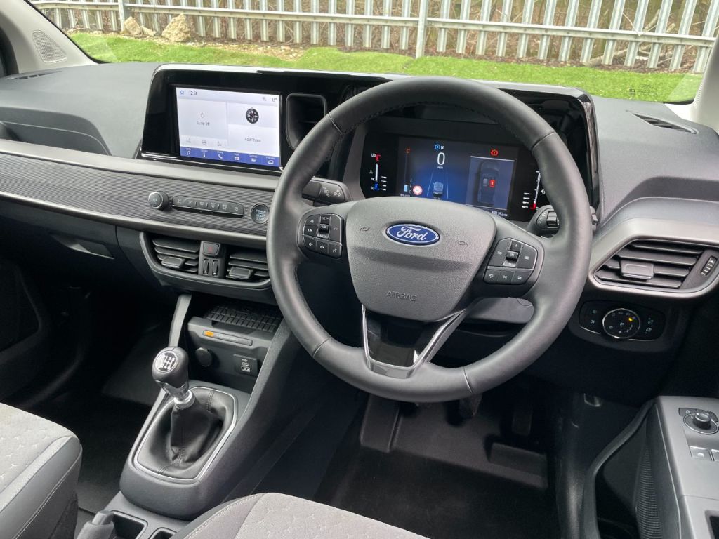 Used Ford Transit Courier 2024 for sale - 77679899: Photo 25