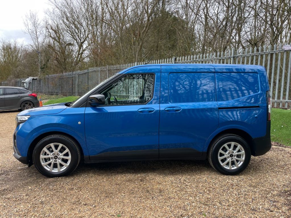 Used Ford Transit Courier 2024 for sale - 77679899: Photo 8