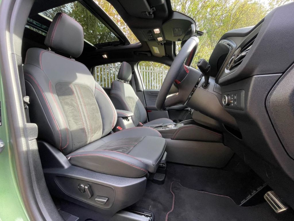 Used Ford Kuga 2024 for sale - 76576805: Photo 37