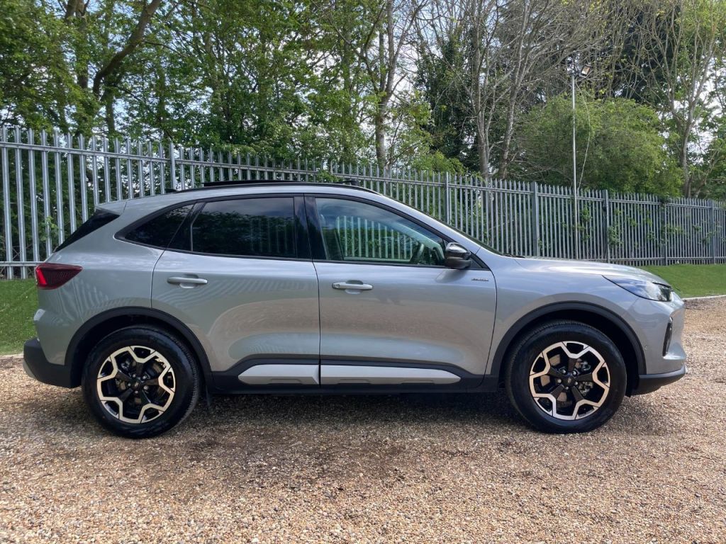 Used Ford Kuga 2024 for sale - 76576760: Photo 4