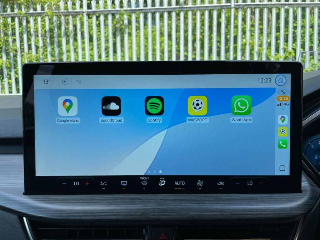 Used Ford Kuga 2024 for sale - 76576760: Photo 82