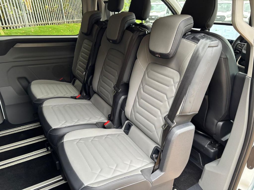 Used Ford Tourneo Custom 2024 for sale - 76576778: Photo 10