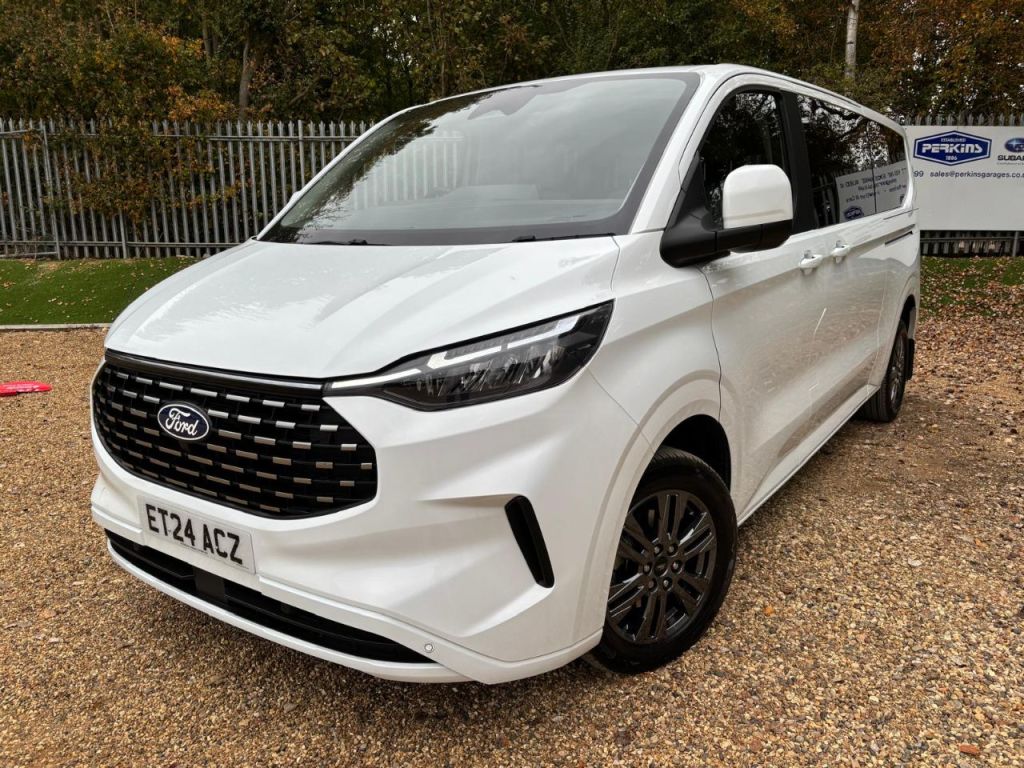 Used Ford Tourneo Custom 2024 for sale - 76576778: Photo 4