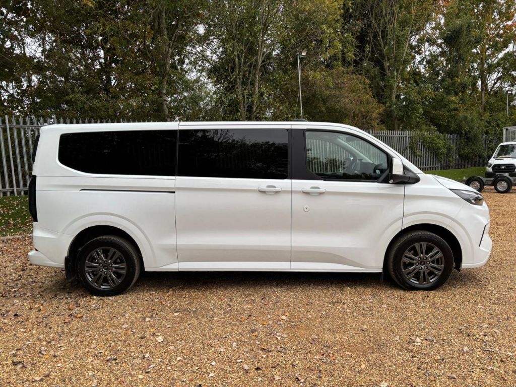 Used Ford Tourneo Custom 2024 for sale - 76576778: Photo 5