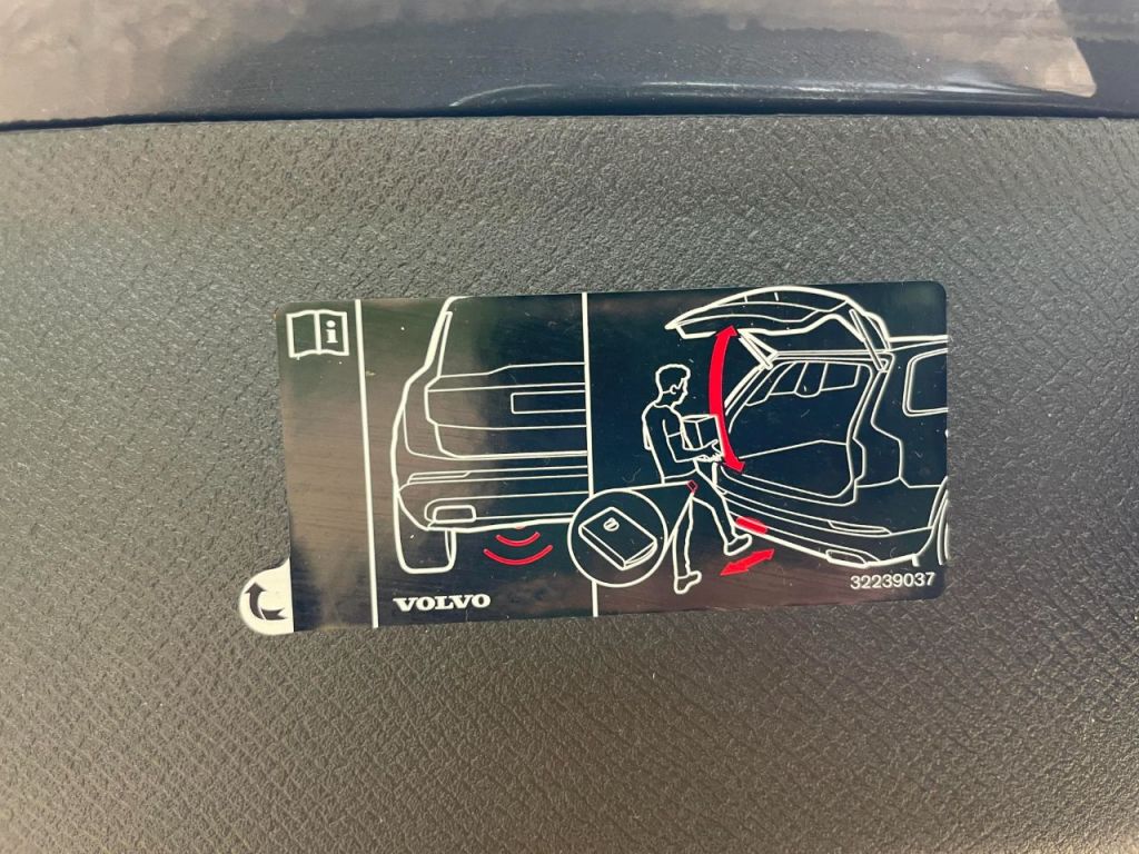 Used Volvo XC90 2023 for sale - 76576787: Photo 57