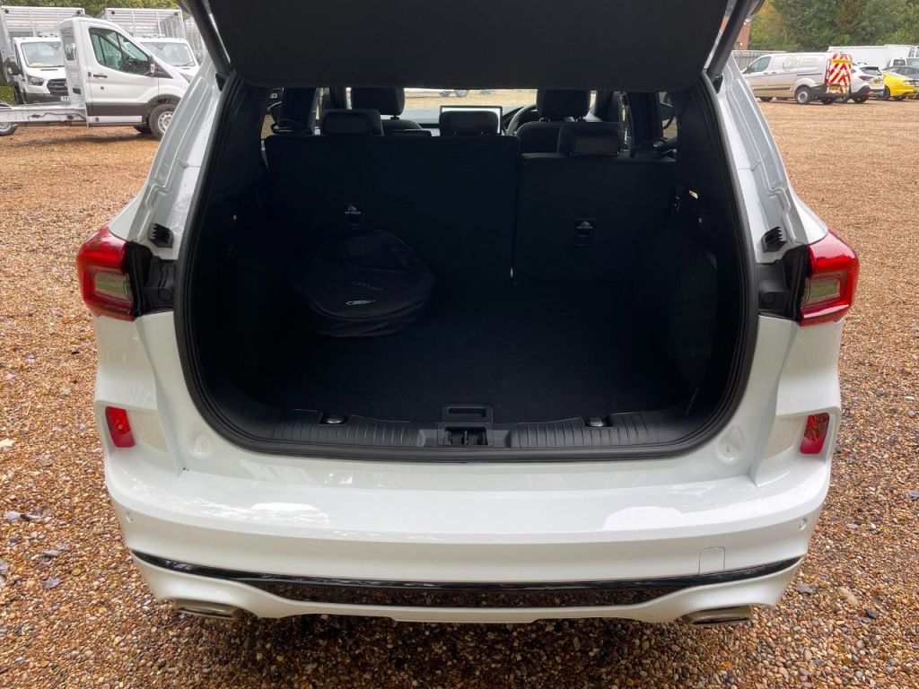 Used Ford Kuga 2024 for sale - 76576811: Photo 15