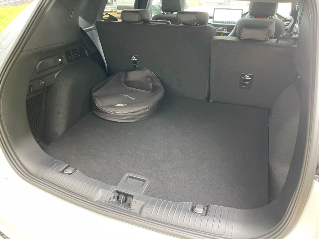 Used Ford Kuga 2024 for sale - 76576811: Photo 18