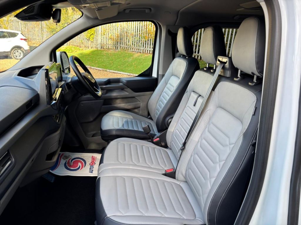 Used Ford Tourneo Custom 2024 for sale - 76576780: Photo 12