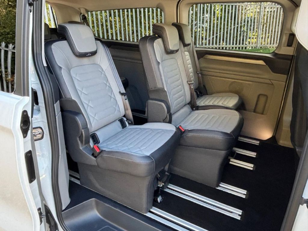 Used Ford Tourneo Custom 2024 for sale - 76576780: Photo 13