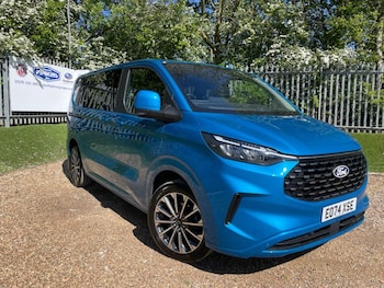 Used Ford Tourneo Custom 2024 for sale - 78357708: Photo