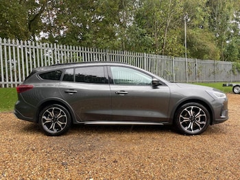 Used Ford Focus 2024 for sale - 76576797: Photo