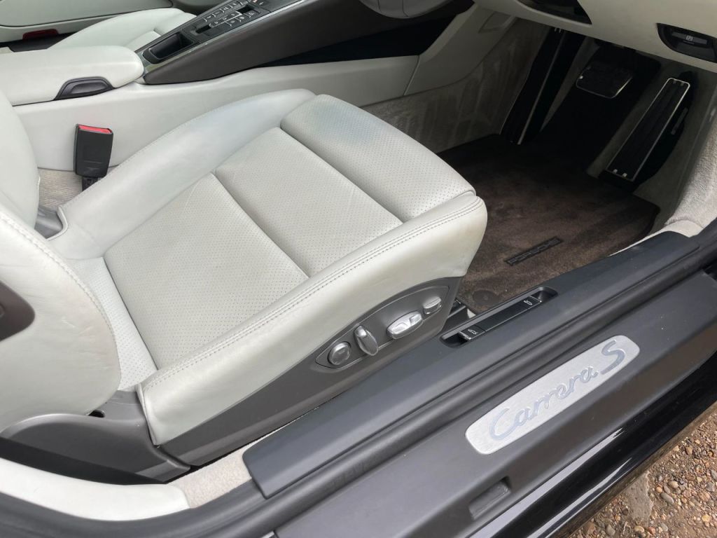 Used Porsche 911 2012 for sale - 76576814: Photo 39