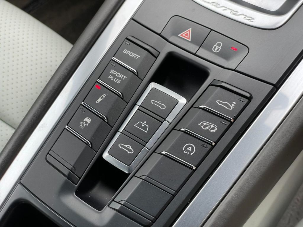 Used Porsche 911 2012 for sale - 76576814: Photo 50