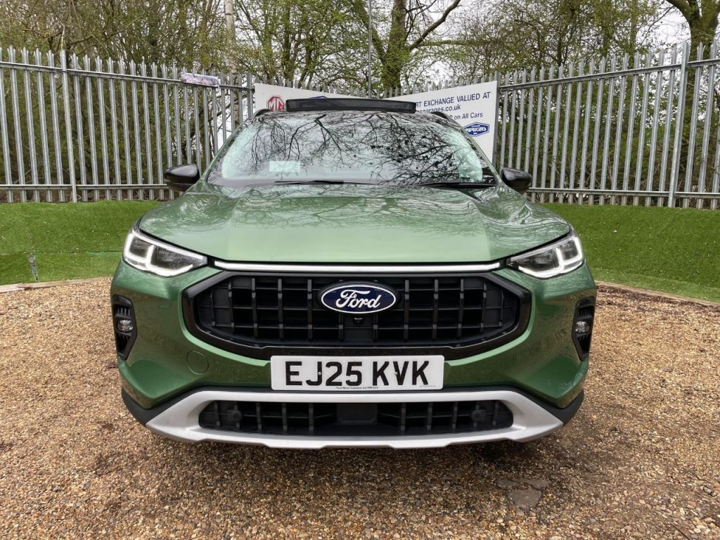 Used Ford Kuga 2025 for sale - 77850516: Photo 2