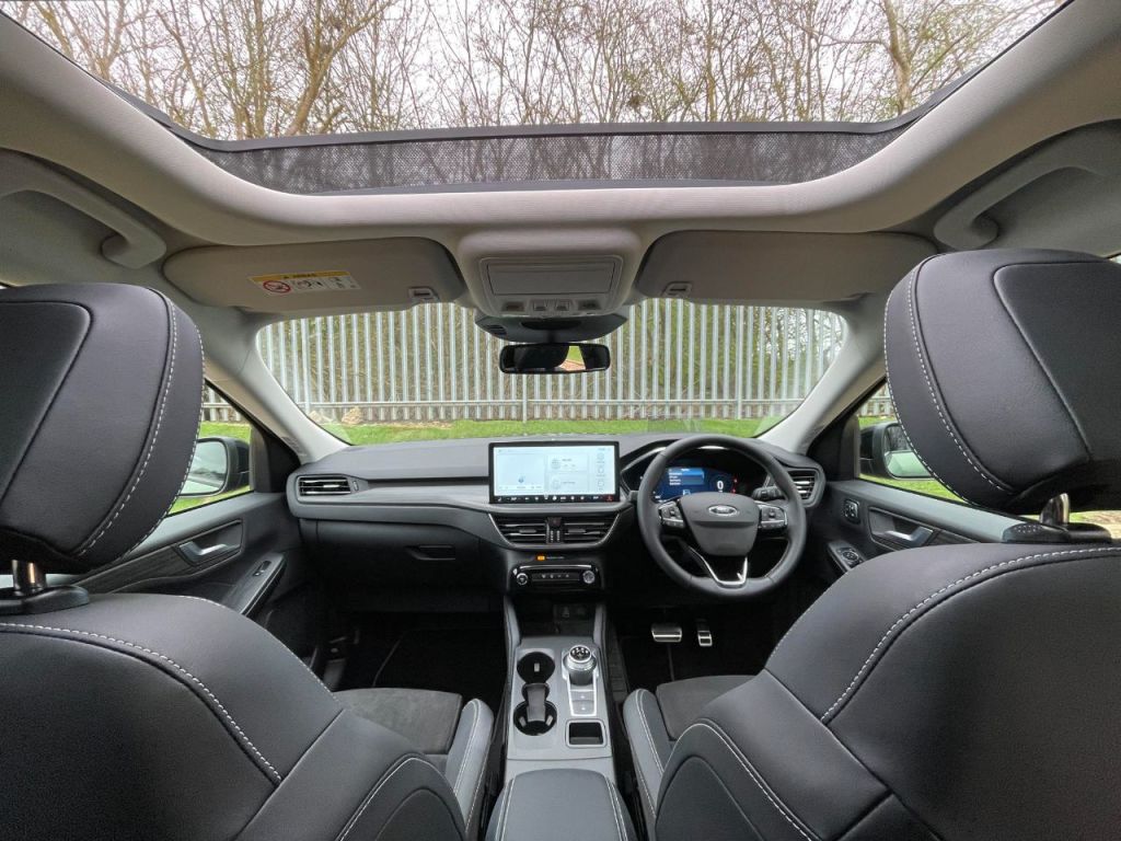 Used Ford Kuga 2025 for sale - 77850516: Photo 29