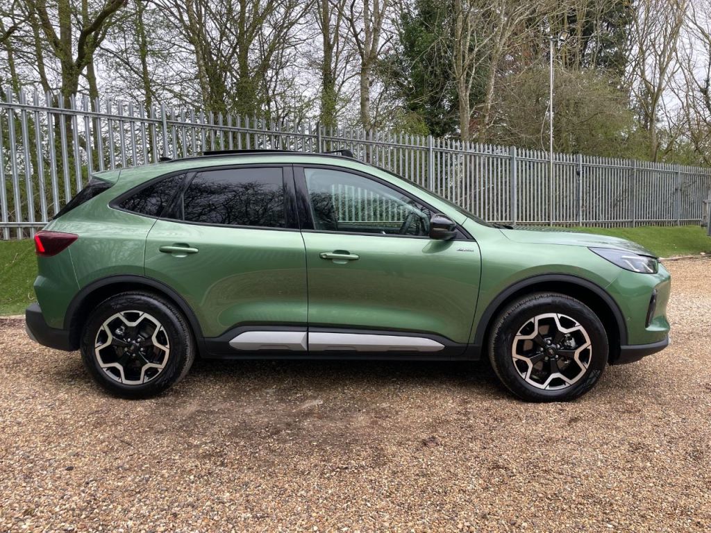 Used Ford Kuga 2025 for sale - 77850516: Photo 4