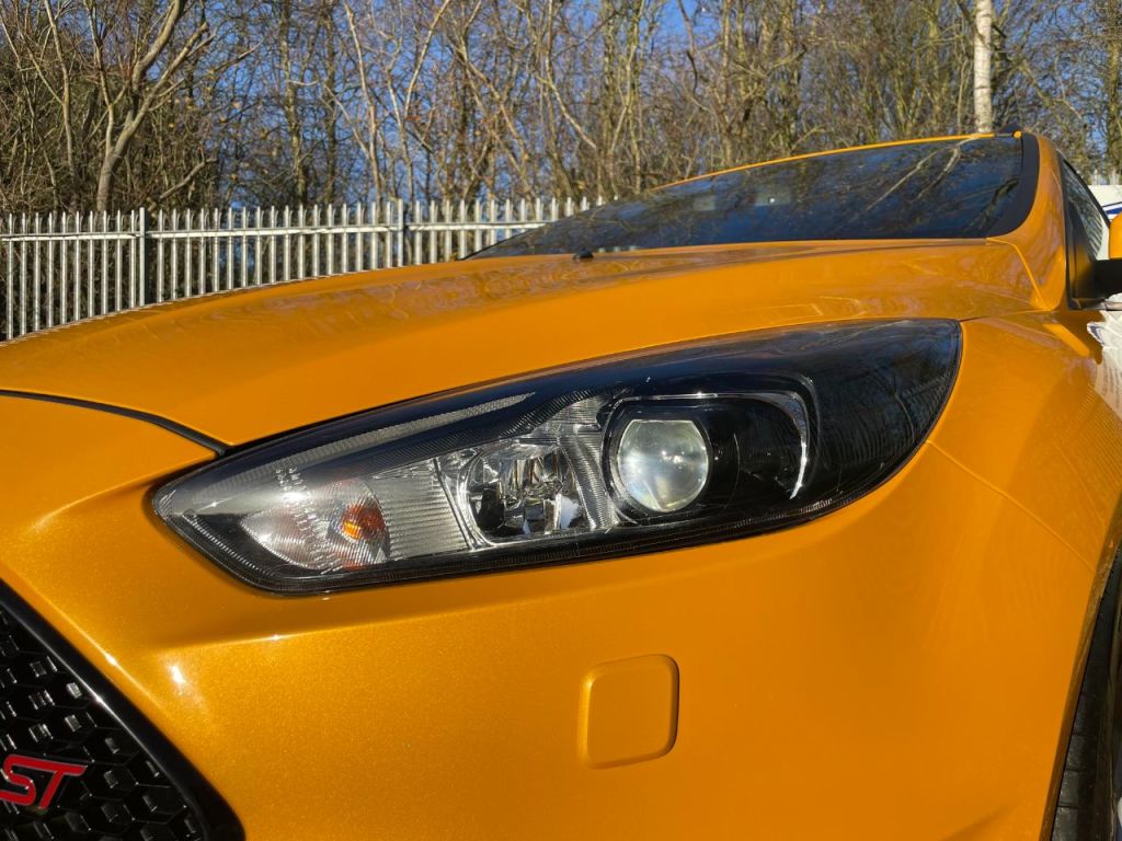 Used Ford Focus 2017 for sale - 76895939: Photo 11