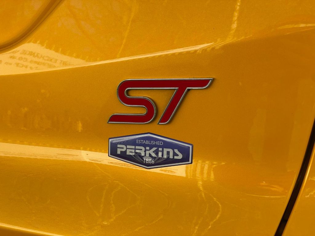 Used Ford Focus 2017 for sale - 76895939: Photo 15