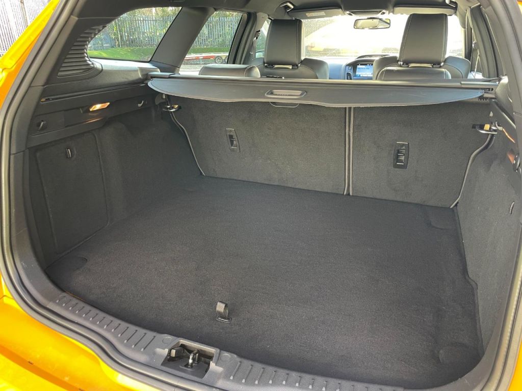 Used Ford Focus 2017 for sale - 76895939: Photo 18