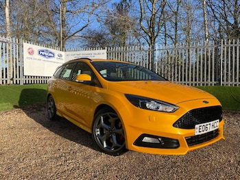 2017 - 2.0T EcoBoost ST-3 5dr