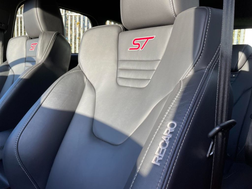 Used Ford Focus 2017 for sale - 76895939: Photo 24