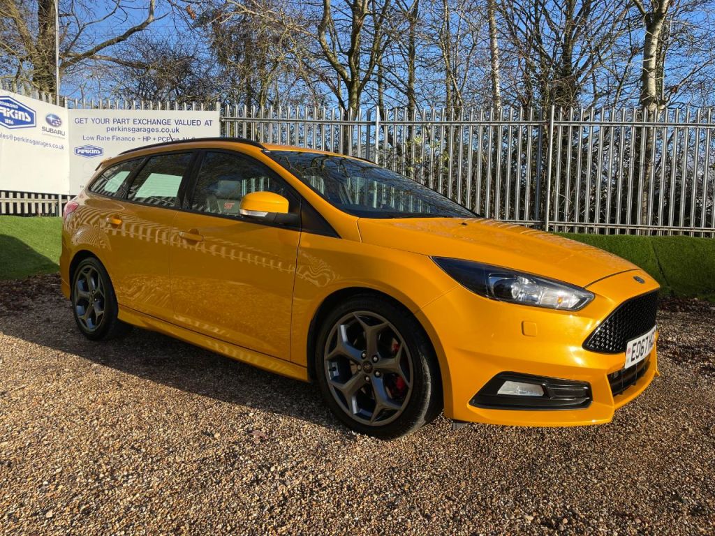 Used Ford Focus 2017 for sale - 76895939: Photo 3