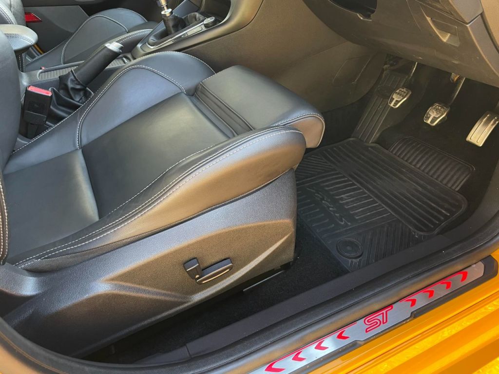 Used Ford Focus 2017 for sale - 76895939: Photo 31