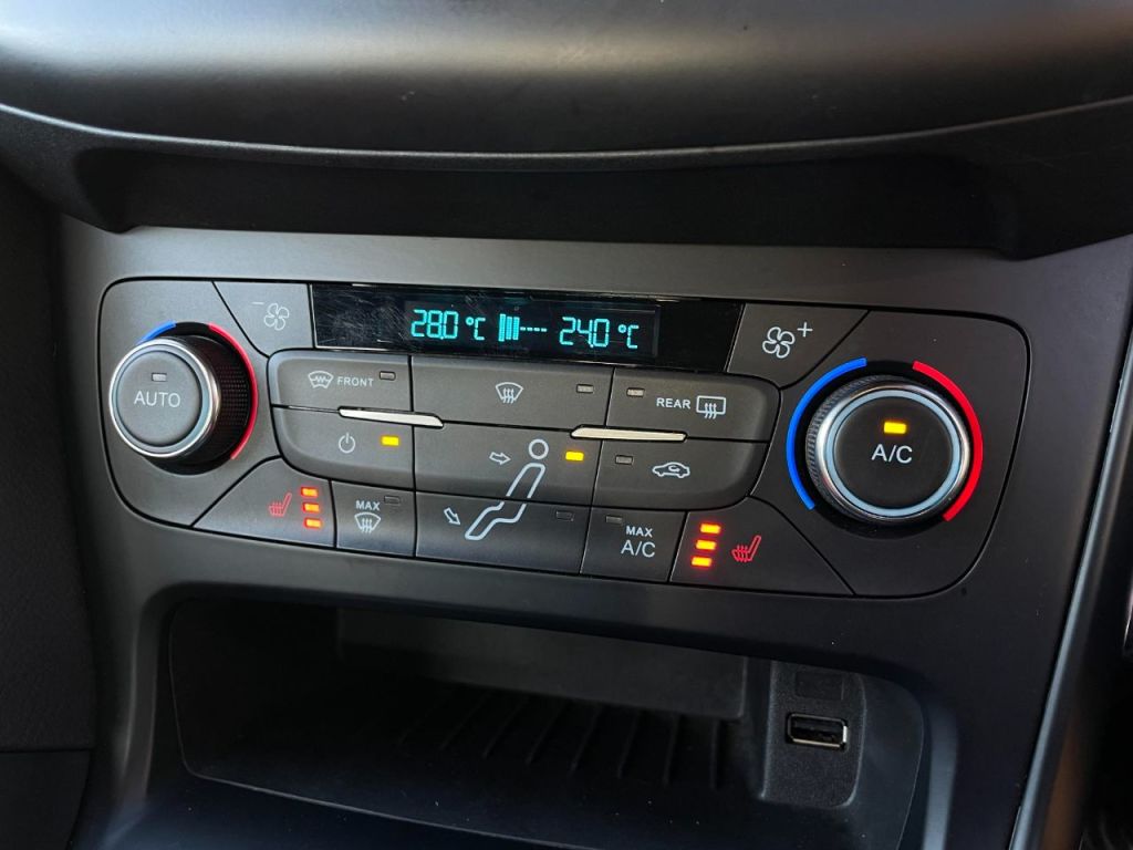 Used Ford Focus 2017 for sale - 76895939: Photo 40