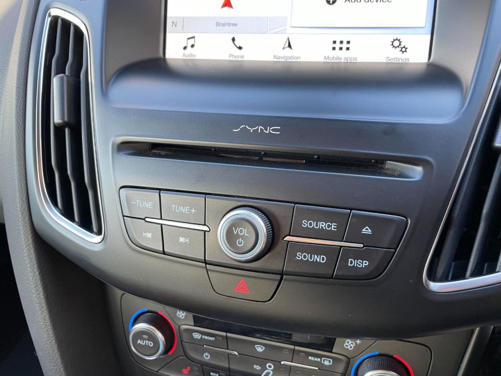 Used Ford Focus 2017 for sale - 76895939: Photo 42