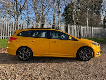 Used Ford Focus 2017 for sale - 76895939: Photo