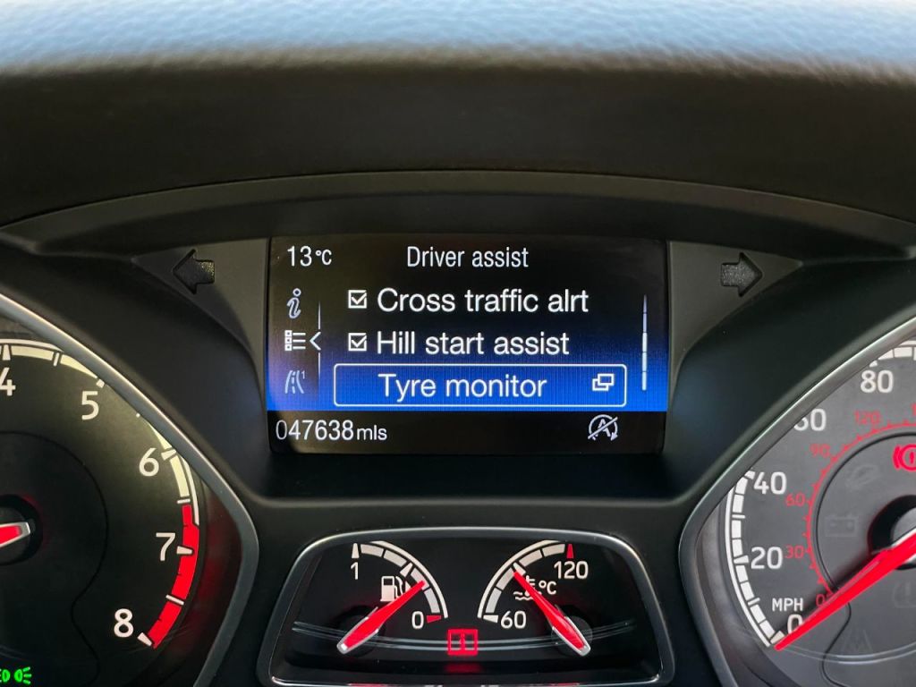 Used Ford Focus 2017 for sale - 76895939: Photo 56