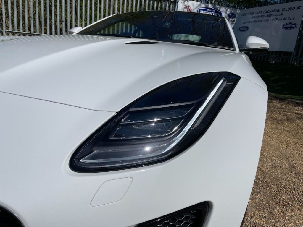 Used Jaguar F-Type 2017 for sale - 78068038: Photo 11