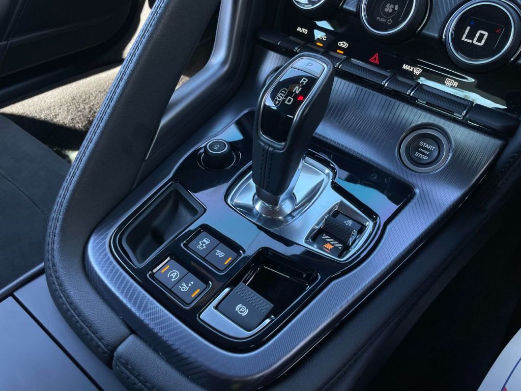 Used Jaguar F-Type 2017 for sale - 78068038: Photo 34