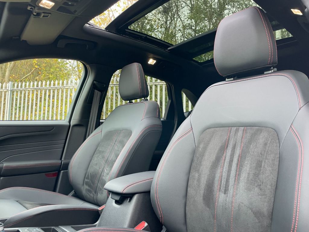 Used Ford Kuga 2025 for sale - 76576790: Photo 30