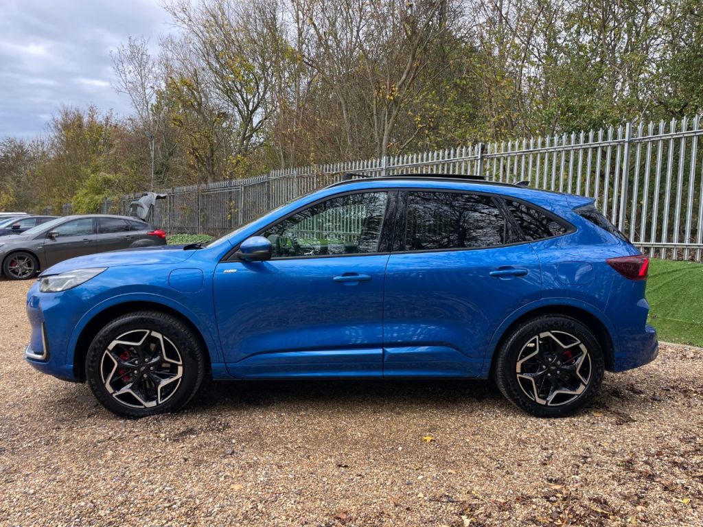 Used Ford Kuga 2025 for sale - 76576790: Photo 8