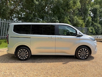 Used Ford Tourneo Custom 2024 for sale - 79022025: Photo