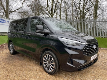 Used Ford Tourneo Custom 2024 for sale - 77275596: Photo