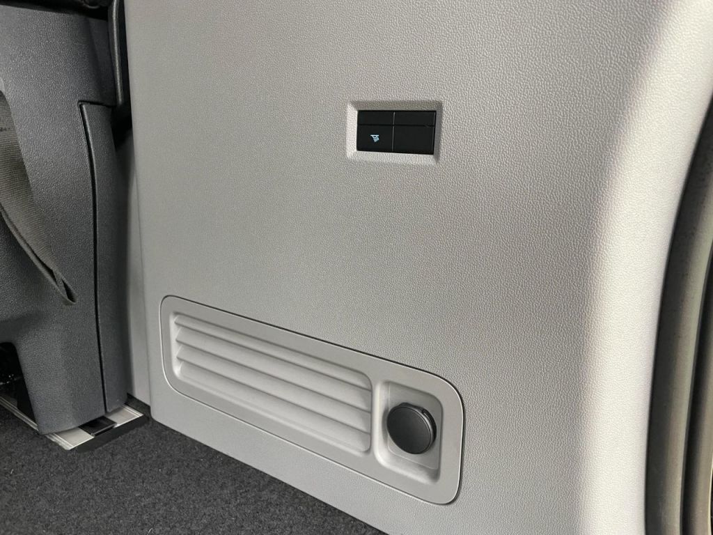 Used Ford Tourneo Custom 2025 for sale - 77620847: Photo 11