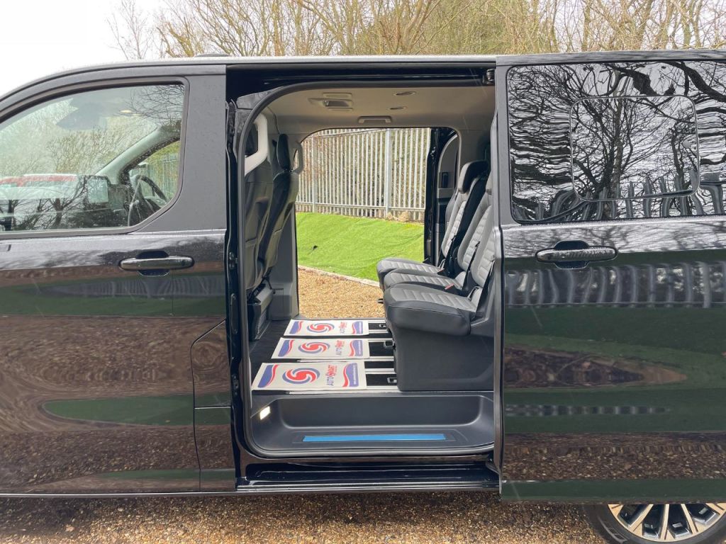 Used Ford Tourneo Custom 2025 for sale - 77620847: Photo 14