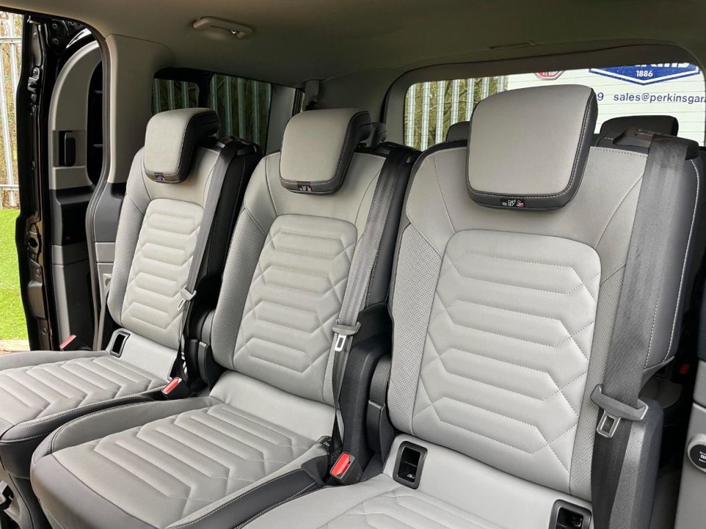 Used Ford Tourneo Custom 2025 for sale - 77620847: Photo 16