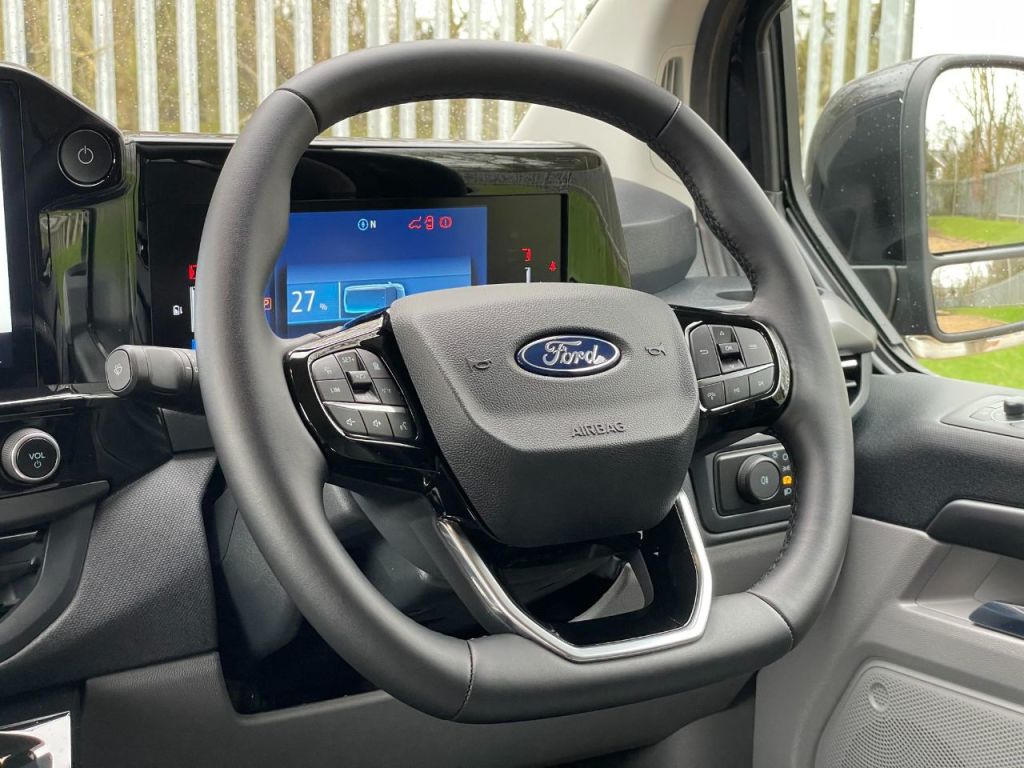 Used Ford Tourneo Custom 2025 for sale - 77620847: Photo 38