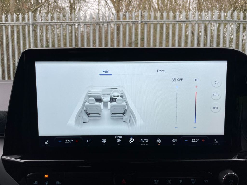 Used Ford Tourneo Custom 2025 for sale - 77620847: Photo 73