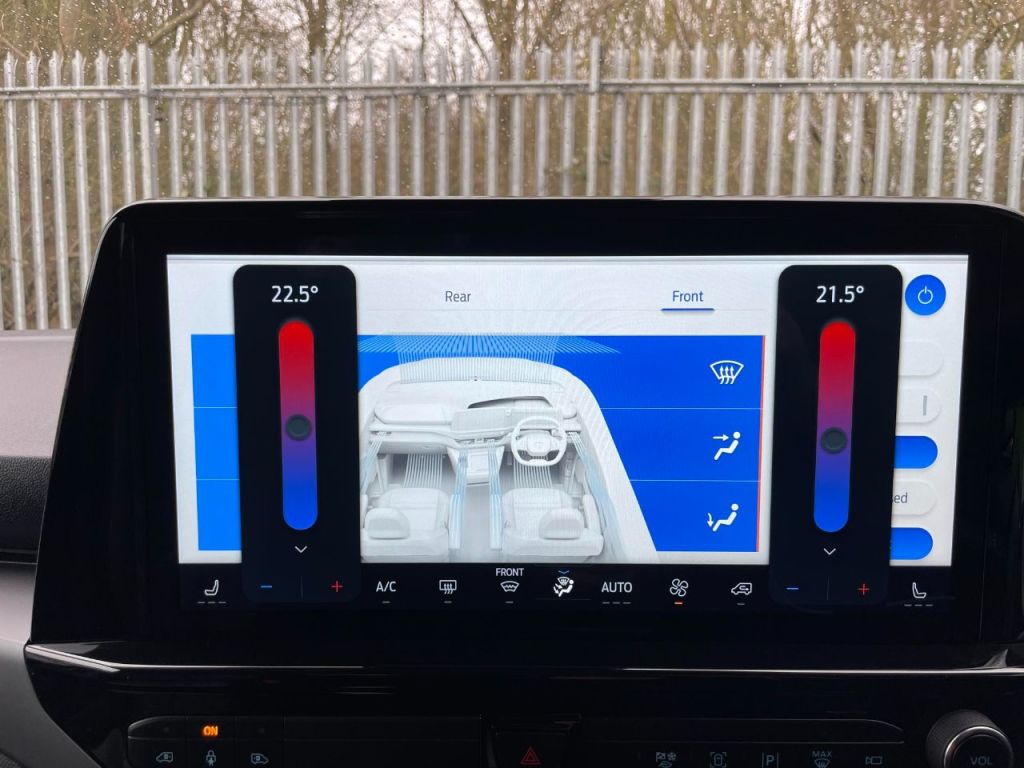 Used Ford Tourneo Custom 2025 for sale - 77620847: Photo 74