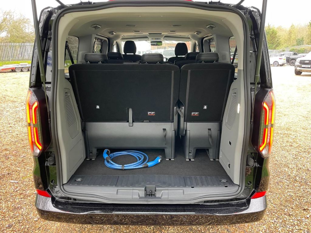 Used Ford Tourneo Custom 2025 for sale - 77620847: Photo 96