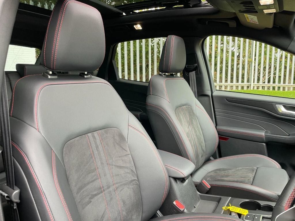 Used Ford Kuga 2024 for sale - 76576813: Photo 30