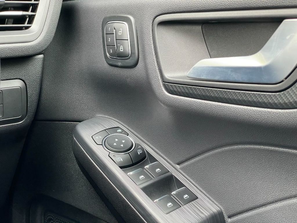 Used Ford Kuga 2024 for sale - 76576813: Photo 40