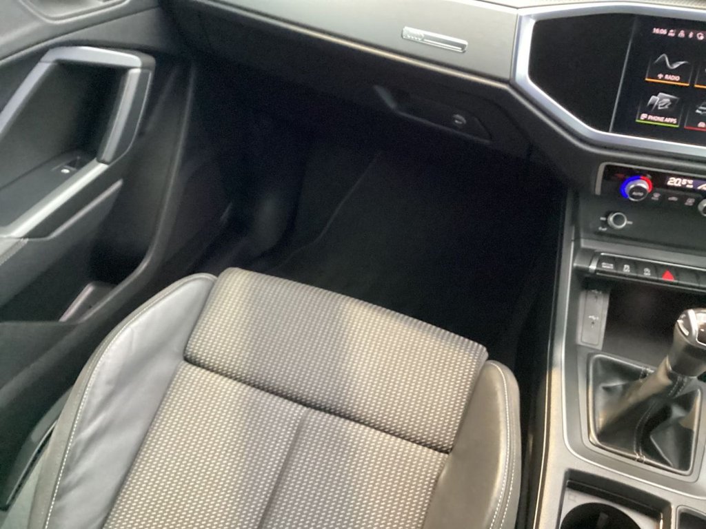 Used Audi Q3 2022 for sale - 77642432: Photo 9